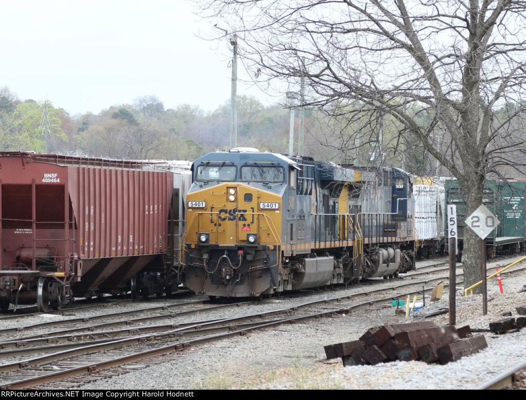 CSX 5401 will lead train F741-23